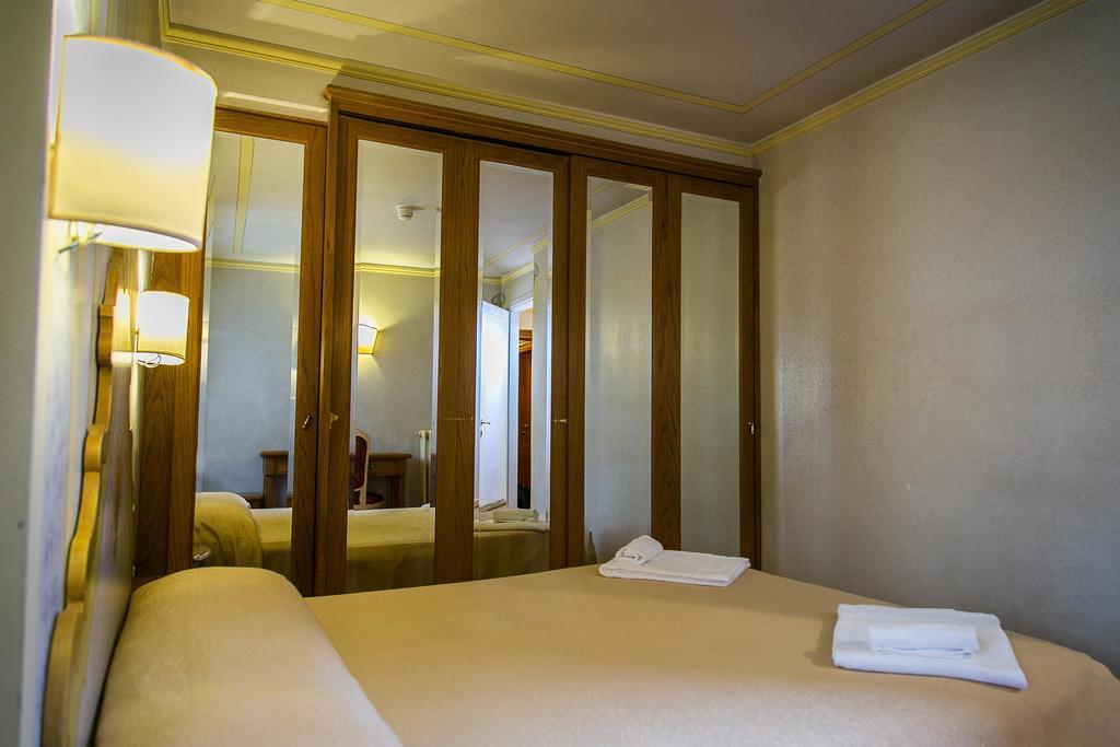 Hotel Posta R.T.A. Madonna Exteriér fotografie