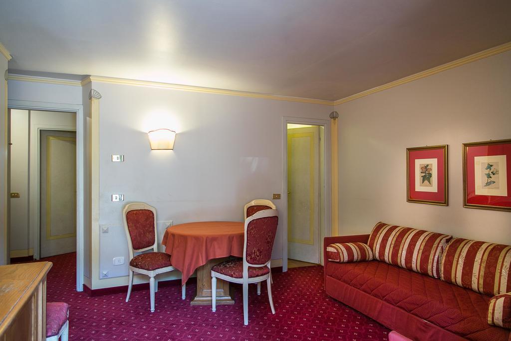 Hotel Posta R.T.A. Madonna Exteriér fotografie
