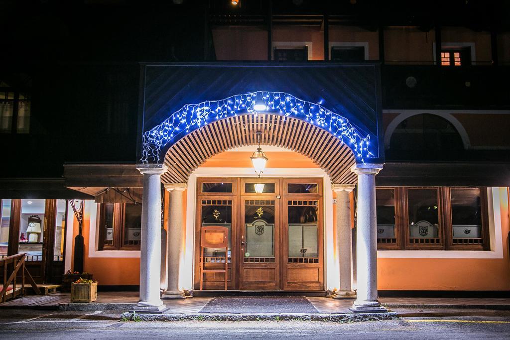 Hotel Posta R.T.A. Madonna Exteriér fotografie