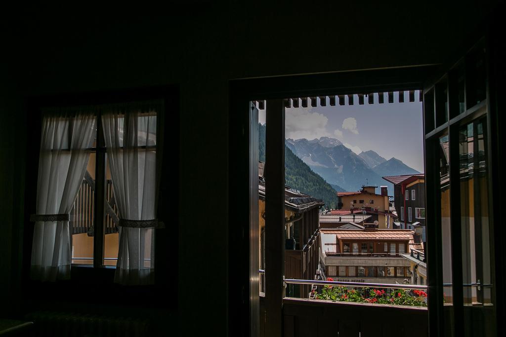 Hotel Posta R.T.A. Madonna Exteriér fotografie