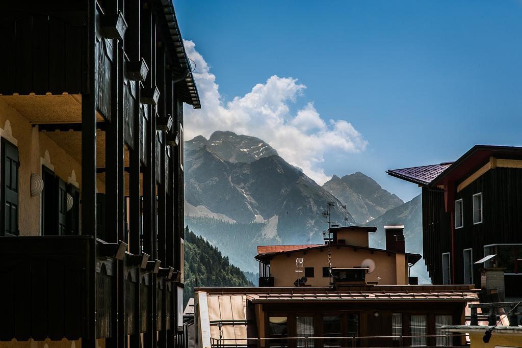 Hotel Posta R.T.A. Madonna Exteriér fotografie